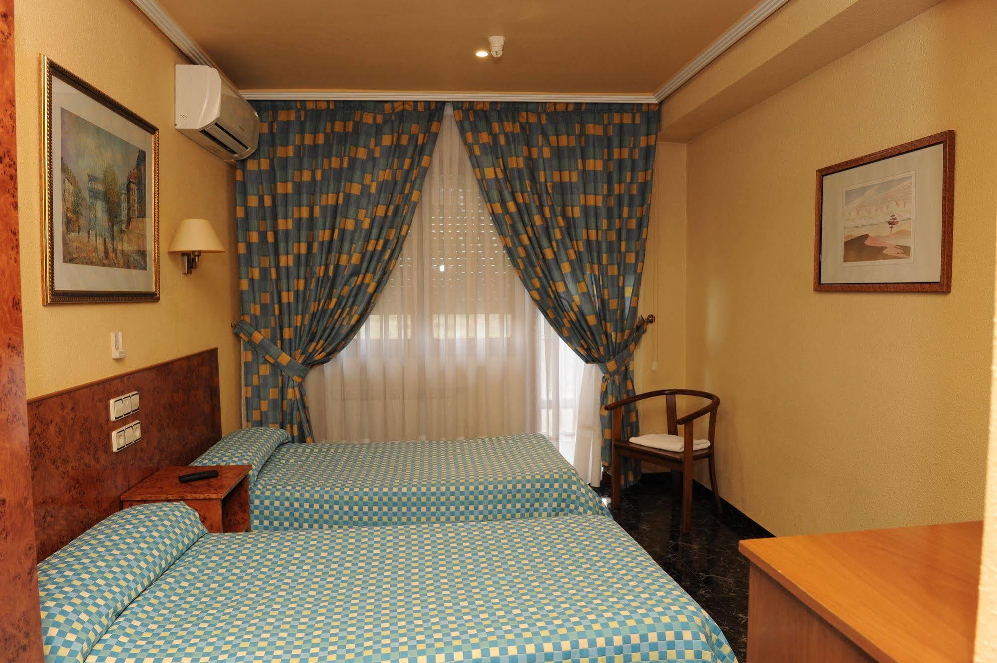Hostal Venecia Azagra Extérieur photo
